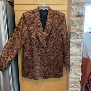 WORN ONCE! INC leopard blazer